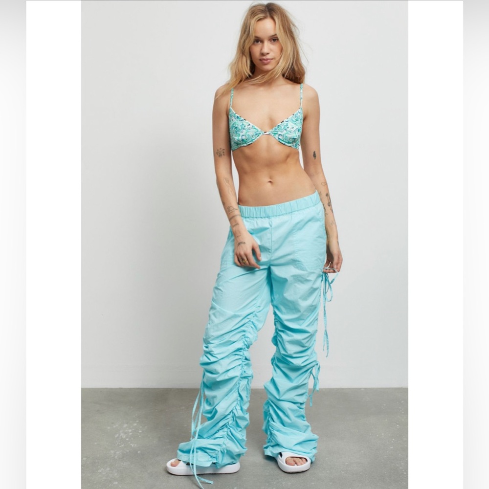 Wide leg ruched pant